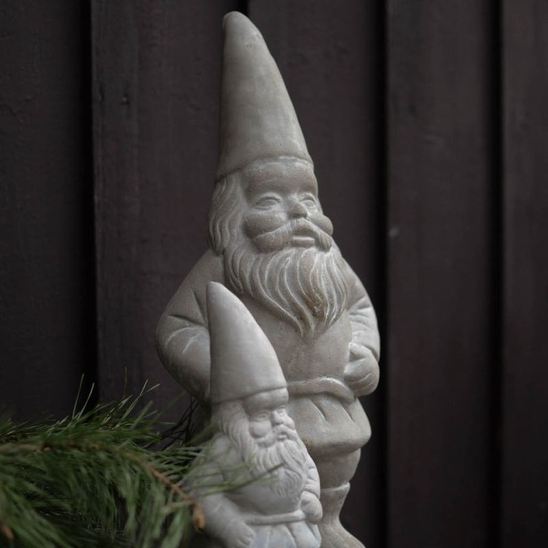 Concrete santa medium