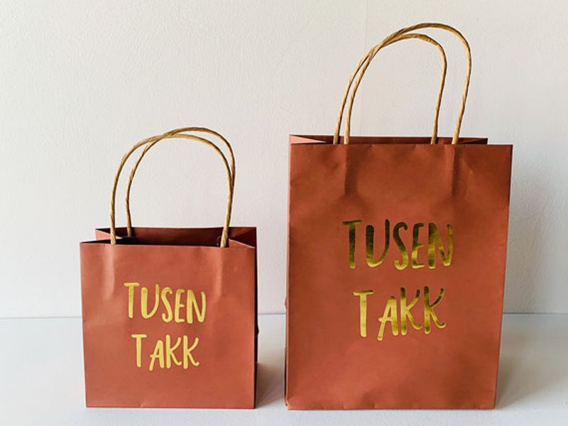 Gavepose ''Tusen Takk'' Liten
