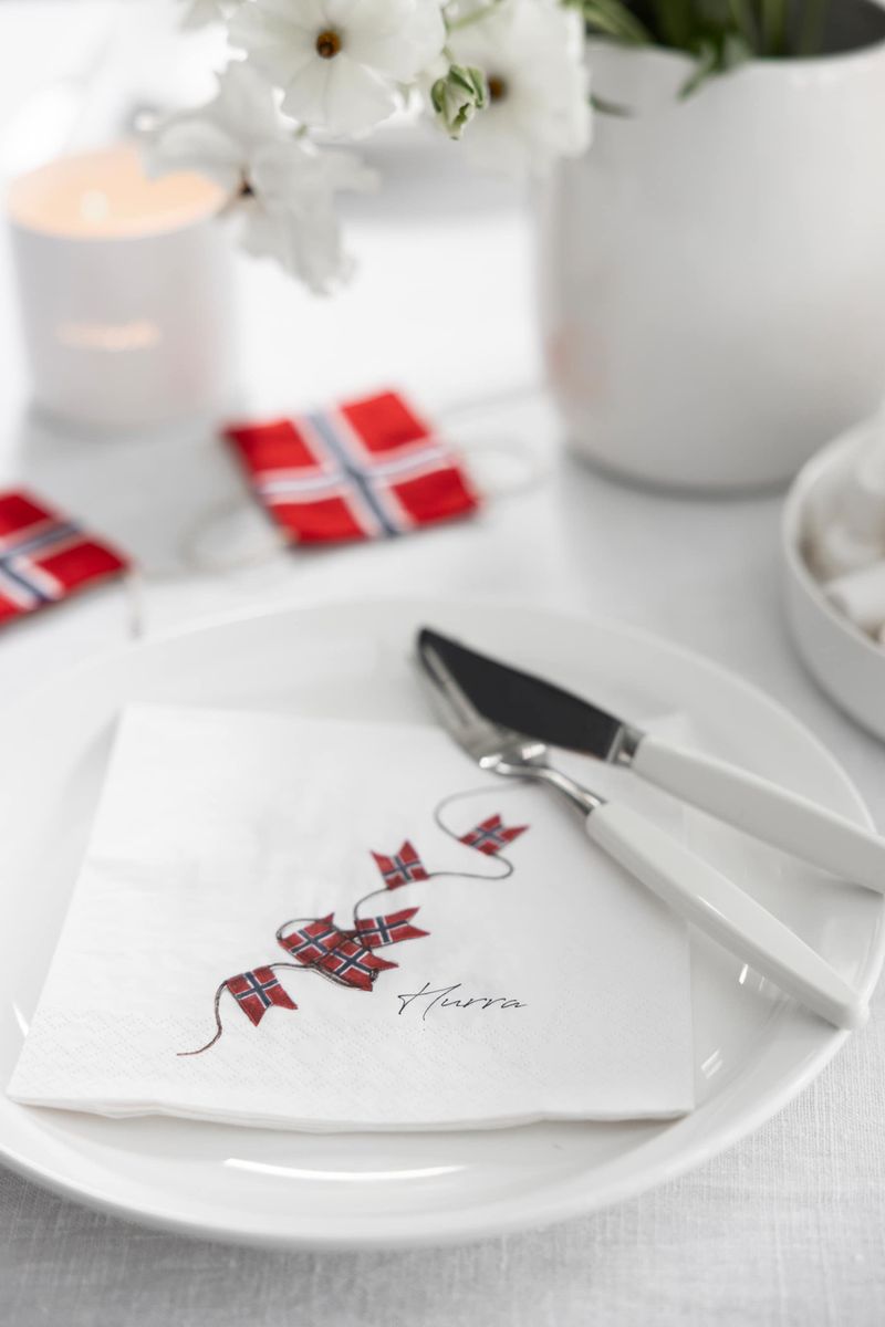 Flagg hurra serviett