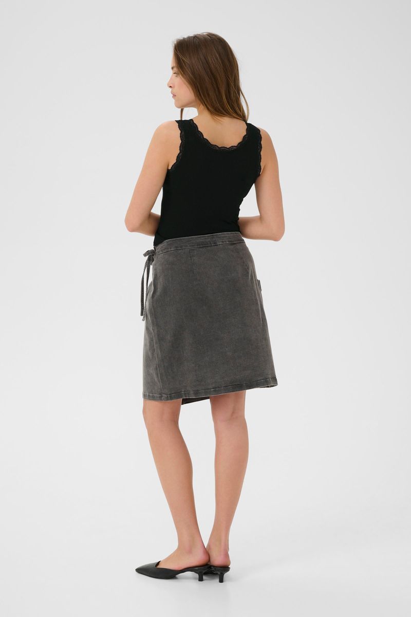 KAomi top, black deep